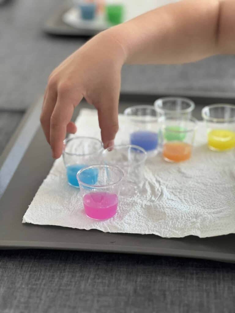 Pigmentfarben entdecken ScienceLab