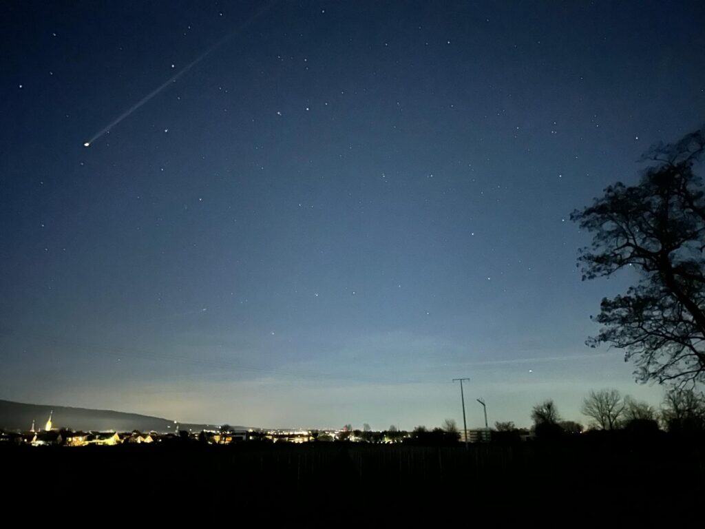 Spaziergang bei Sternenhimmel
